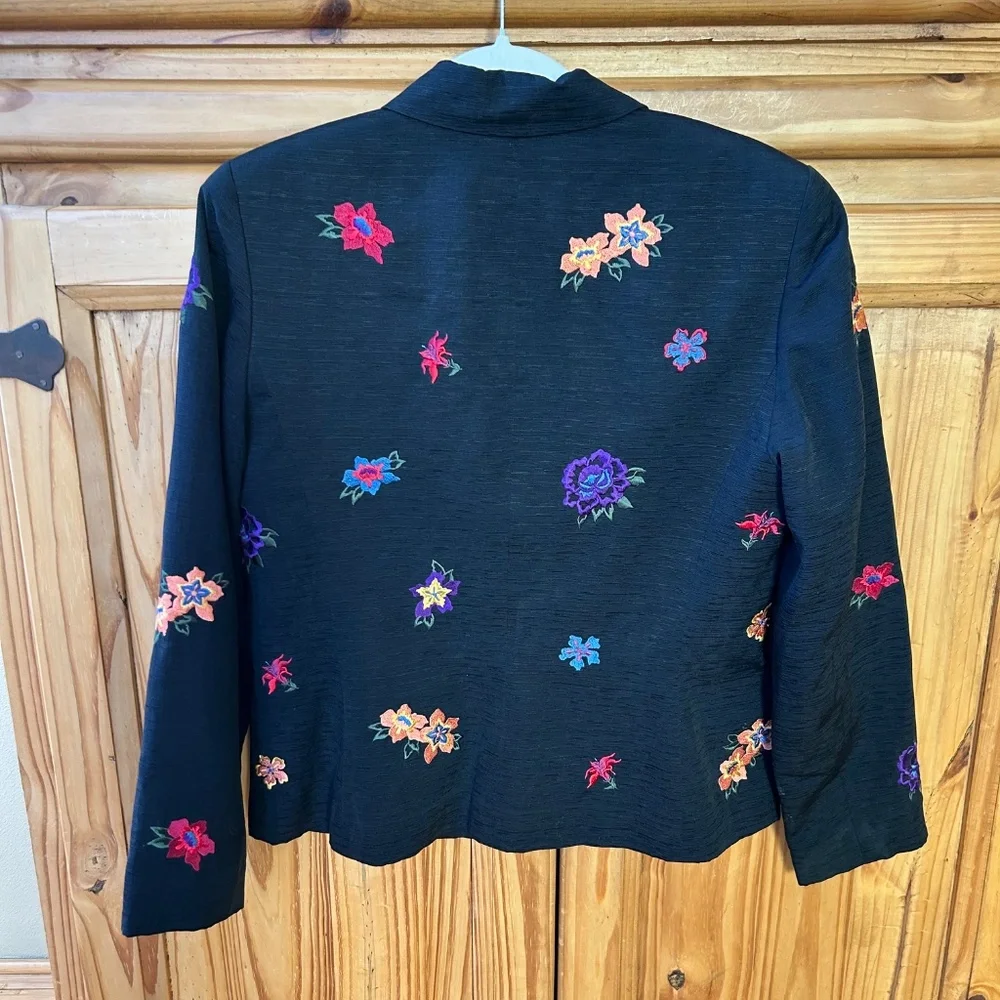 Anna Carole Jacket‎ 100% Silk Black with Colorful Floral Embroidery Pockets 10